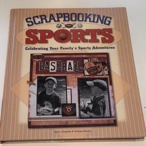 ☘️2 for $10 Sale☘️Scrapbooking Sports, hardcover, new, excellent